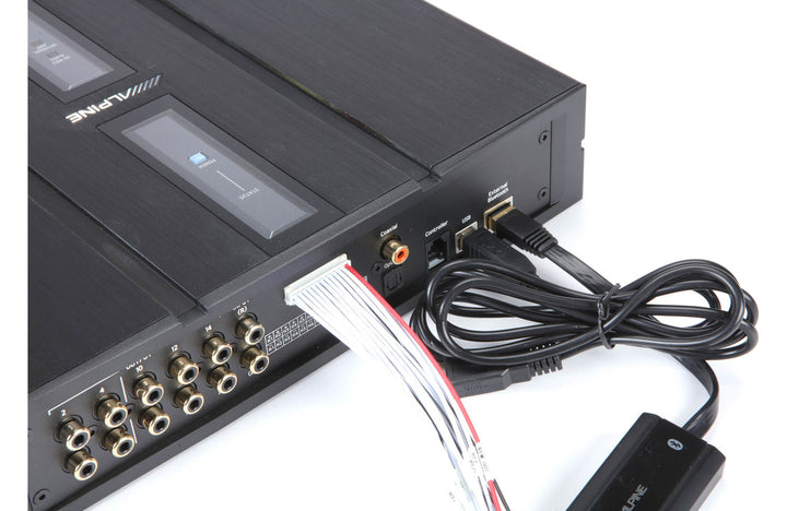 Alpine HDP-D90: 14-Channel High Resolution Status Digital Sound Processor Amplifier