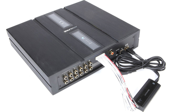 Alpine HDP-D90: 14-Channel High Resolution Status Digital Sound Processor Amplifier