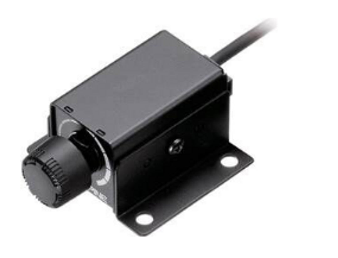 Alpine RUX-H01: Remote Bass Knob
