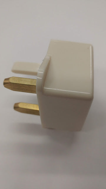 ENGLAND TO USA 3PIN