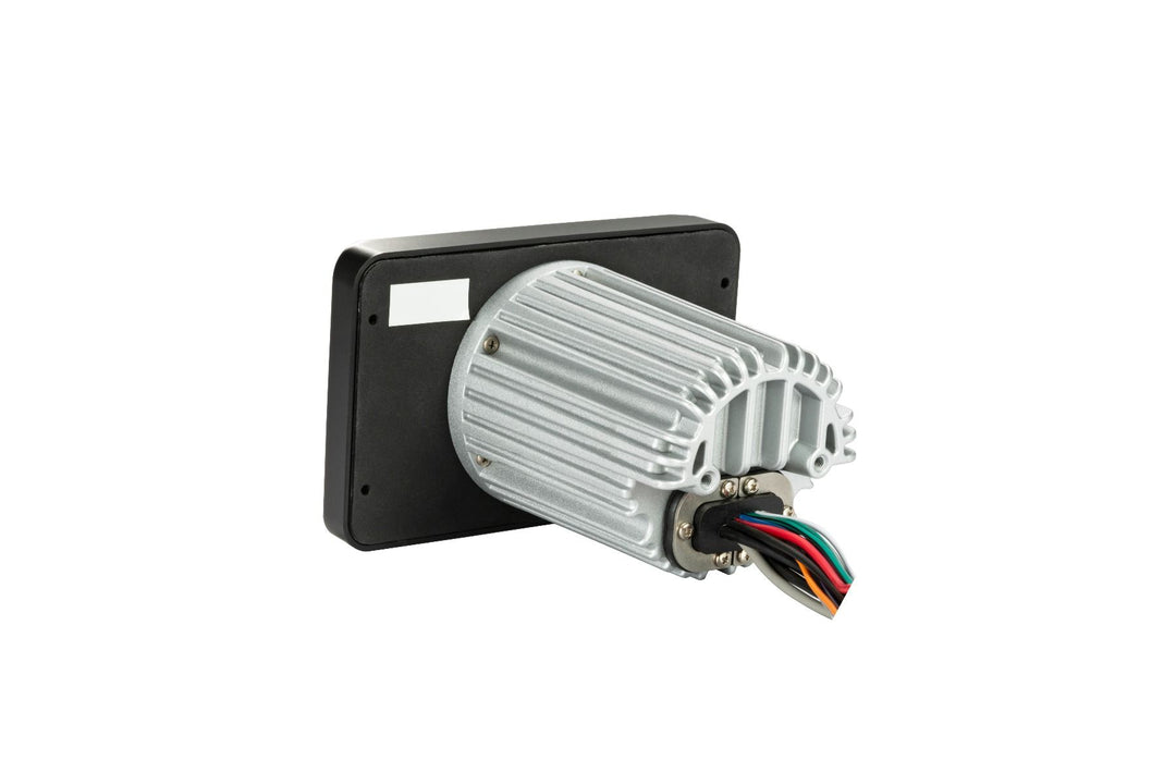 Kicker 46KMC3: Weather-Resistant Gauge-Style Media Center