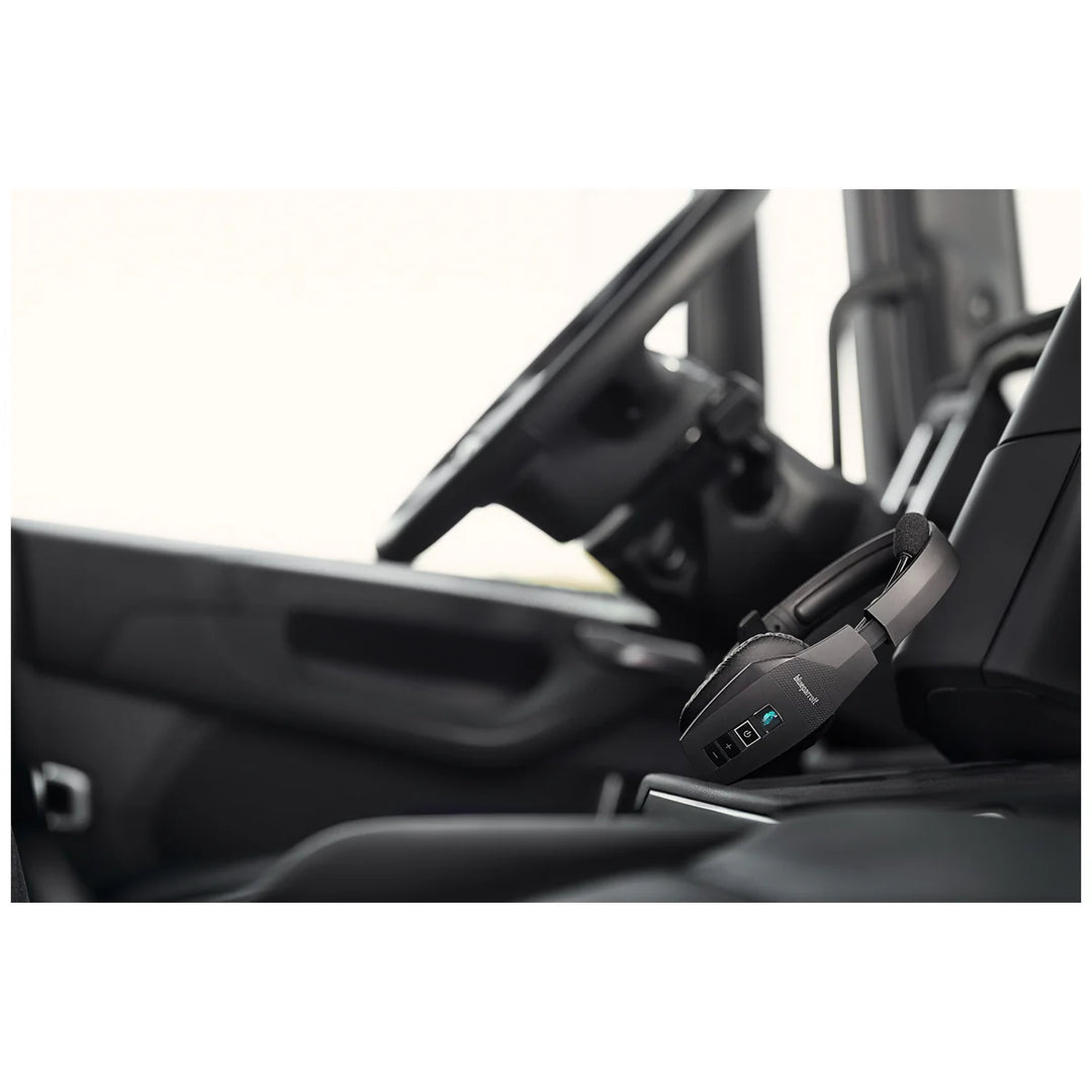 BlueParrott B550-XT: 100 % Voice-Activated Noise-Cancelling Bluetooth Headset