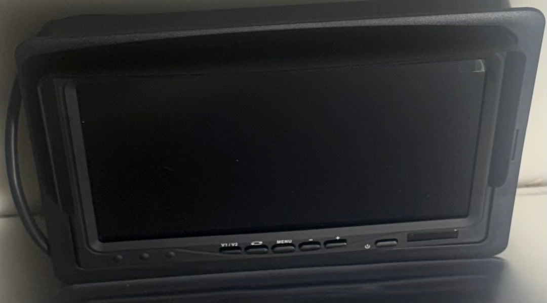 Meerkat MK-C740K: 7" TFT / LED High Resolution Display & Monitor