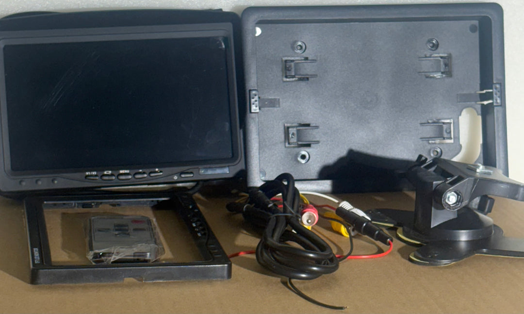 Meerkat MK-C740K: 7" TFT / LED High Resolution Display & Monitor