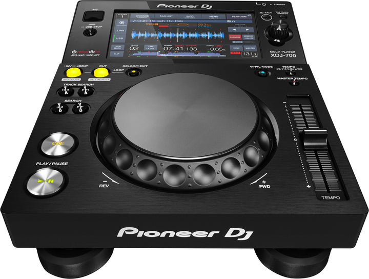 Pioneer DJ XDJ-700: Compact Digital Deck